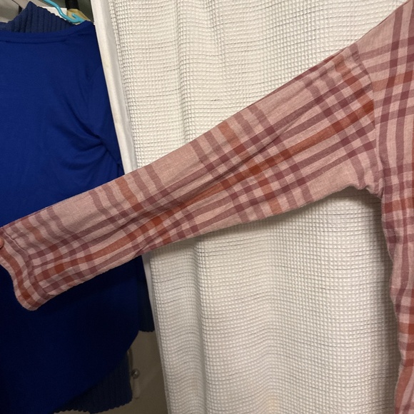 Prana organic cotton and polyester flannel button down - Picture 4 of 9